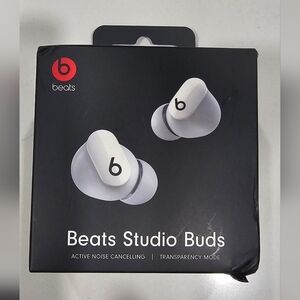 Beats by Dre Studio Buds - White